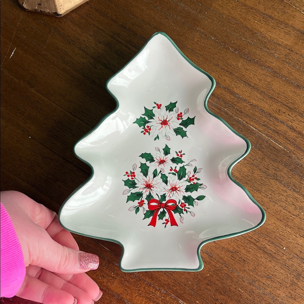 Festive Christmas Tree Shaped Dish with Holly Design